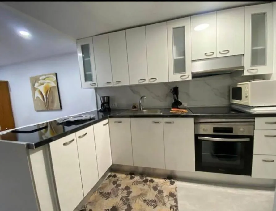 아로나 Duplex Fronte Piscina Santiago 2 아파트