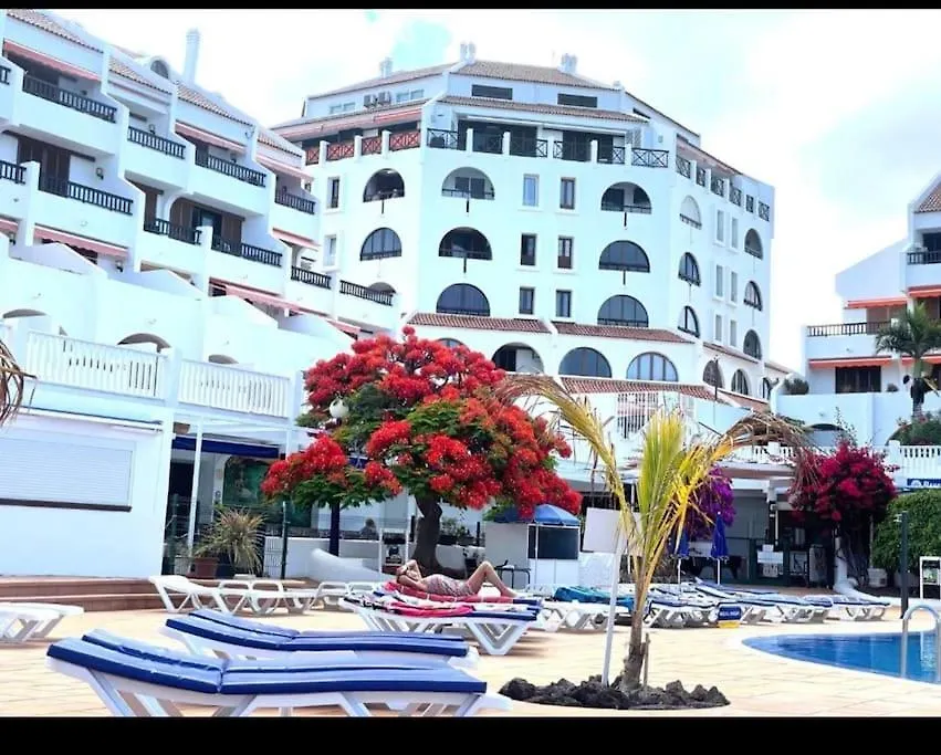 아로나 Duplex Fronte Piscina Santiago 2 아파트